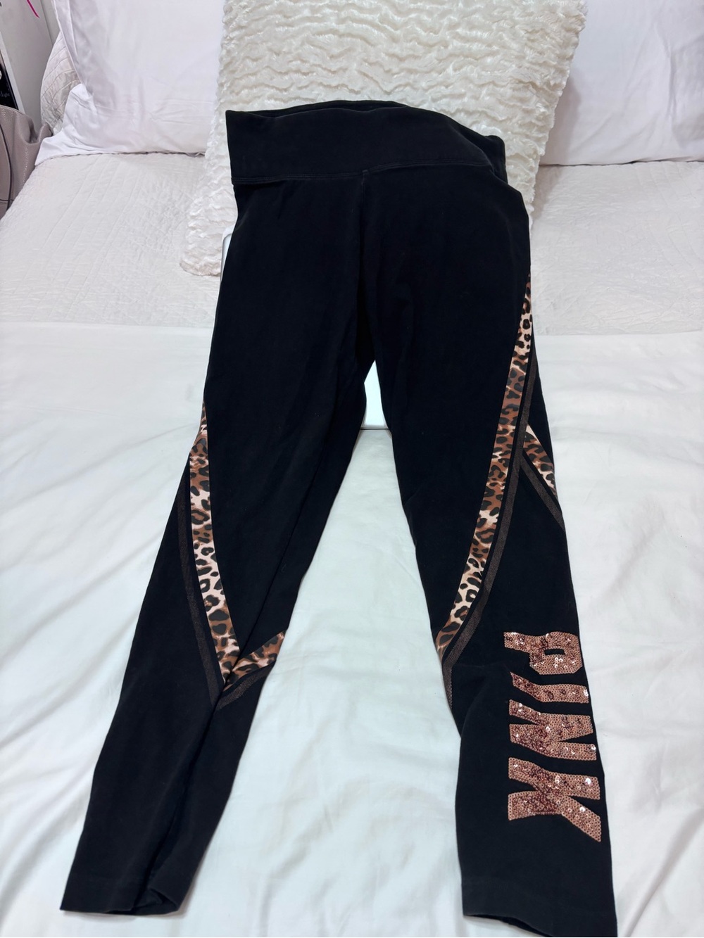 VS PINK Yoga Leopard Sequin Mesh Leggings M